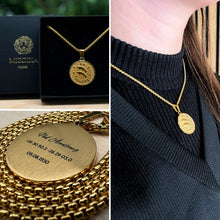 Load image into Gallery viewer, Personalized zodiac necklace - Gift Box
